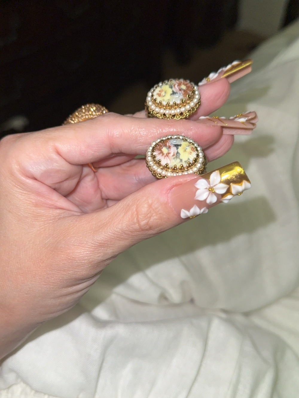Vintage Floral Cameo Beaded Clip-On Earrings in Gold and Cream